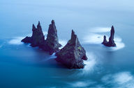 Canvas-taulu Reynisdrangar cliffs Islanti 803